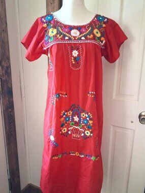 Embroidered Mexican Dress Muumuu House Dress Tunic Boho Hippie Fiesta